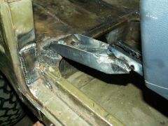 29 кронштейн лев сиденья прав-зад.JPG