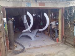 загрунтовал оперение и морду