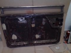 Дверь пассажирская