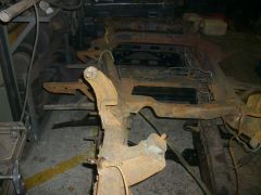 Кронштейн амортизатора