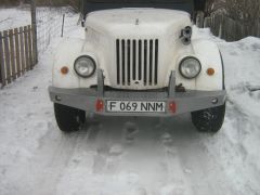 Новый бампер покрыт полимером.