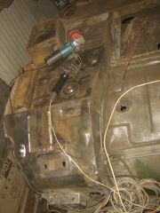 пол лодки 19