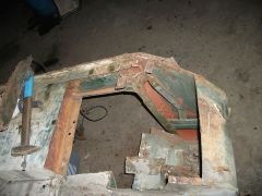 водительская сторона  пола после вскрытия