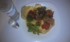 Добавляем жидкость, для поднятия апетита.