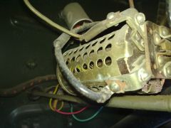 Реостат СМУ на кронштейне привода жалюзи