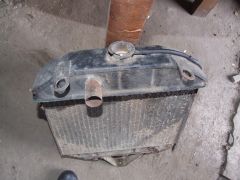 Радиатор, возможно москвич 408