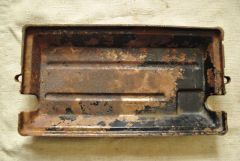 Крышка АКБ ???