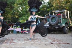 выступление в лагере на берегу  творческих коллективов города3