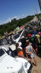 построение у дамбы