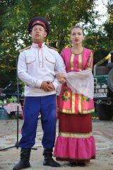 выступление в лагере на берегу  творческих коллективов города2