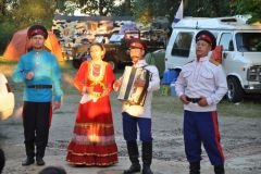 выступление в лагере на берегу  творческих коллективов города7