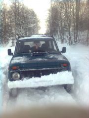 В деревню пробивались