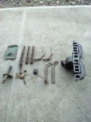 салазки внутренней рамки, петли капота, уголок кузова 69, лючок защиты, колектор, ручки, розетка,