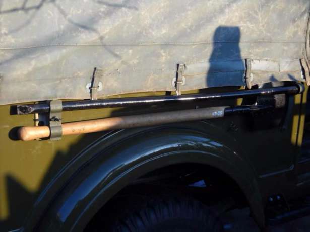 331701092_4_644x461_prodam-kreplenie-lom-lopata-dlya-gaz-69-uaz-469-i-td-transport.jpg.75496a702dbafce329b0d36b74db462e.jpg