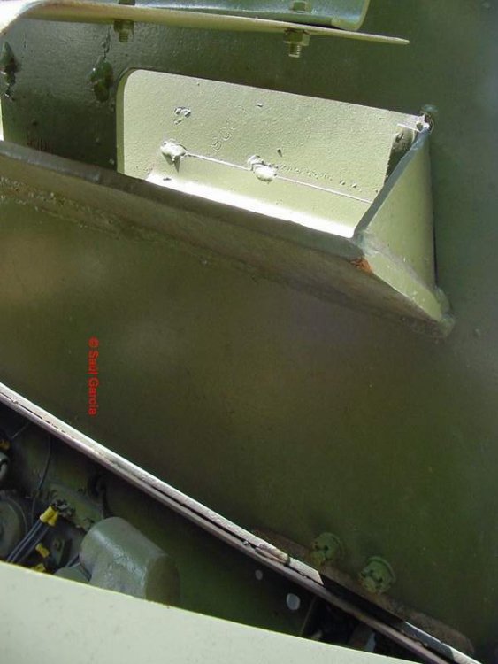 Ba64EngineHatchInterior.jpg