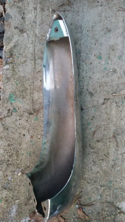 Угол бампера 2410 2.jpg