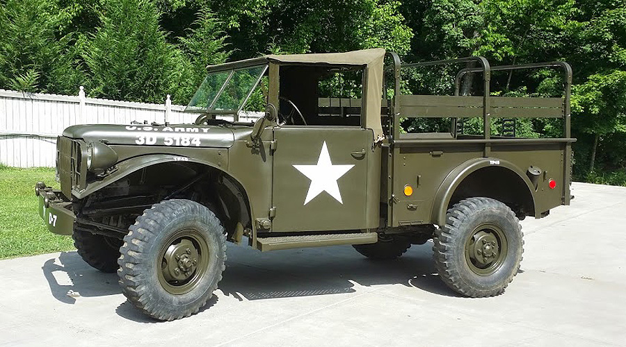 dodge-m37-hemi-side.jpg.8eaecef4f3933d16d95ef265b252239c.jpg
