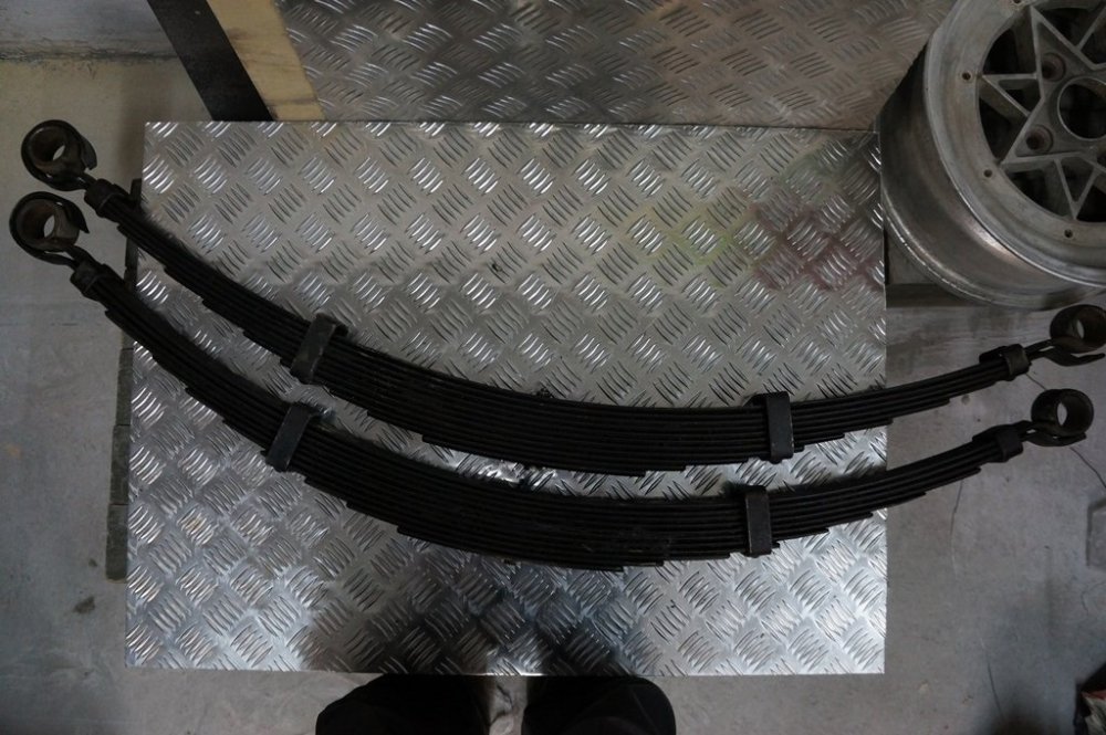 рессоры зад.JPG