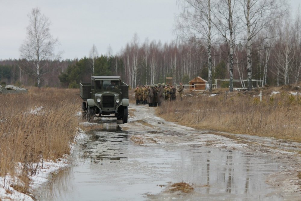 зис 5 в бою +++++.jpg