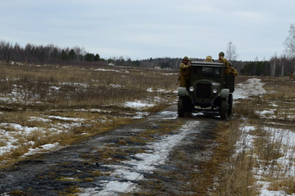 зис 5 в бою.jpg