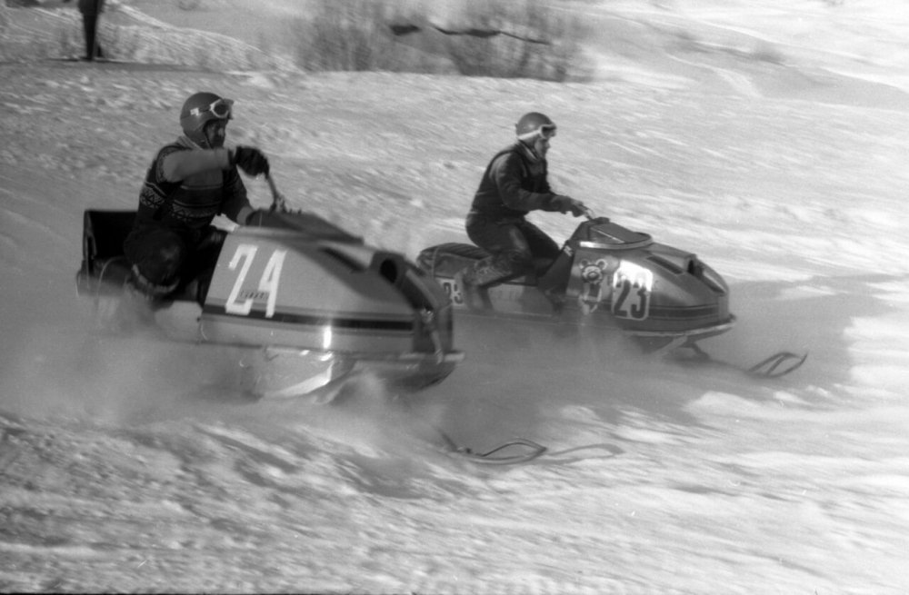 январь 1979 года возле санатория им. Воровского.jpg