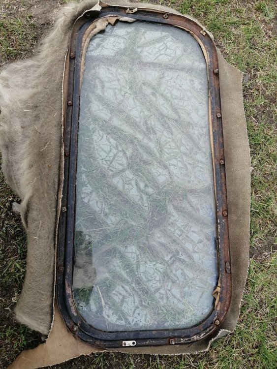 задняя рамка со стеклом1.jpg