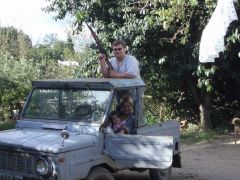 хотел купить в Абхазии ГАЗ 69  но пришлось ездить на ЛУАЗе