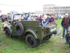 детки очень любят ГАЗик