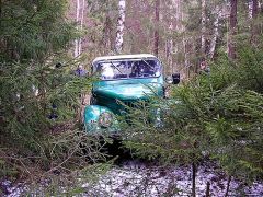 первая попытка съехать с дороги увенчалась успехом