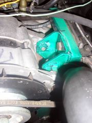 Кронштейн генератора