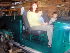 Сиденья от чего-то японского