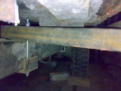 Испытание - поднятие машины за середину порога