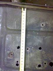 Координаты по оси У относительно ребра жесткости моторного щита(4 больших отверстия)