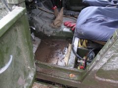 лягушки уже сбяжали