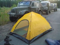 кто сказал, что на асфальте палатку нельзя поставить!