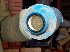 Вот на таком топливе мы ездили (вид на топливный фильтр)