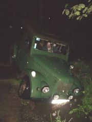 попал в "охотничью яму"