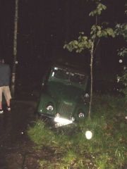 провалился на ровном месте