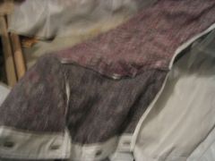 Обратная сторона утеплителя под тент из кожи