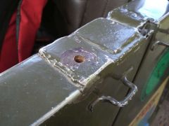 Узел крепления дверной надставки