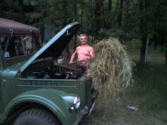 Кормежка :-) на фото не я! :-)