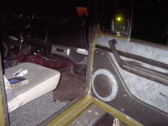 Правая дверь