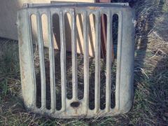 Облицовка радиатора(есть еще одна)