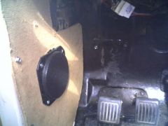 Динамик слева