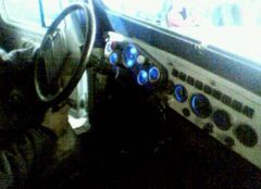 Синяя подсветка приборов