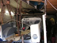 Кузов и дверки в грунте.