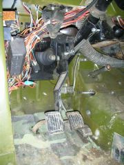 Установка педалей, надо было и сцепление переделать...