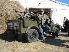 На военно - исторческом фестивале.