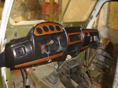 Панель приборов ТРИУМФ с декором  2731 руб (1)