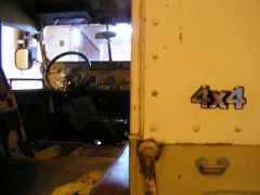 Ещё не ездим, но уже имеем лейбл 4х4.. :)